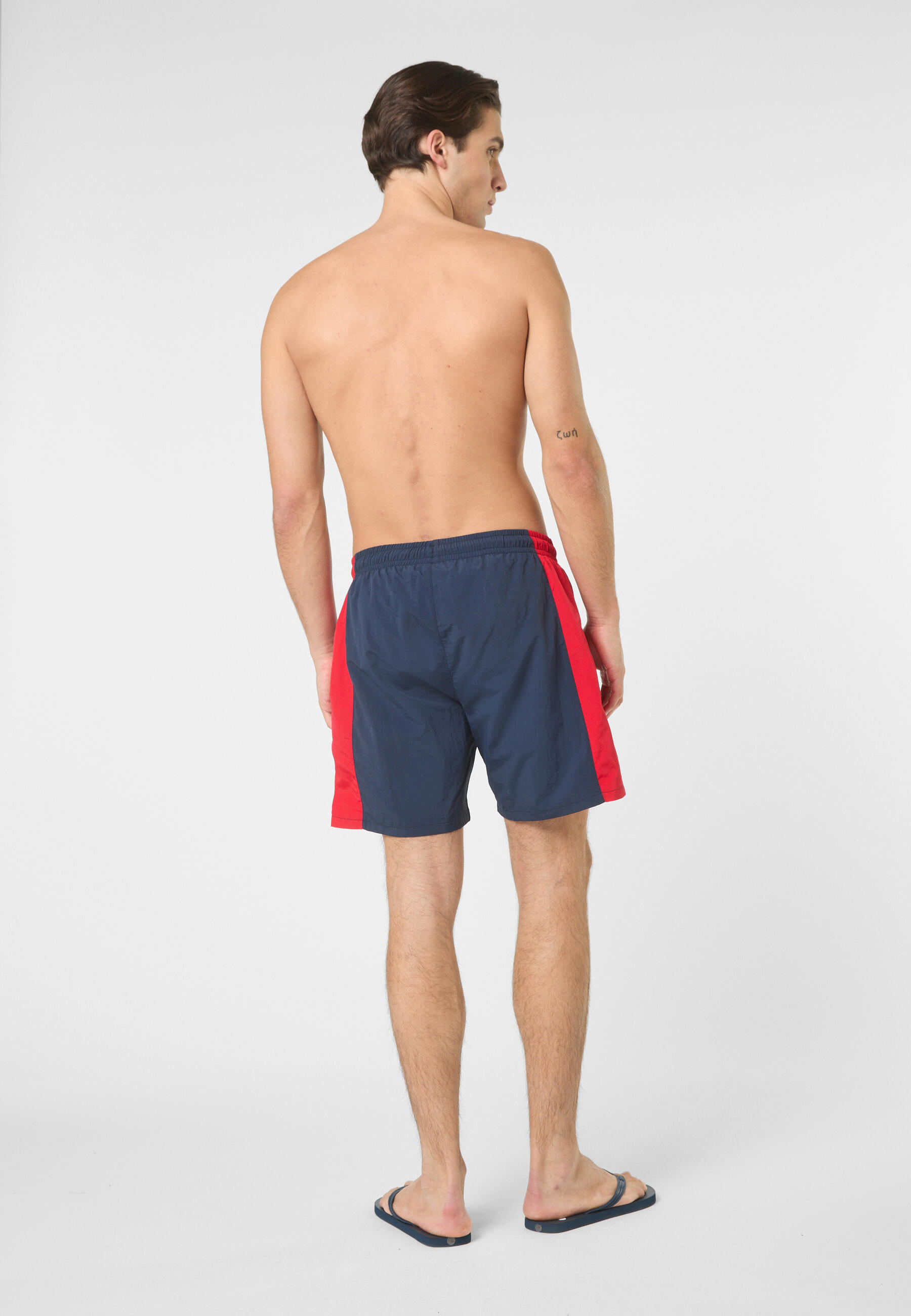 FILA Apparel TELLARO Regular Blocked Beachshorts 2/7