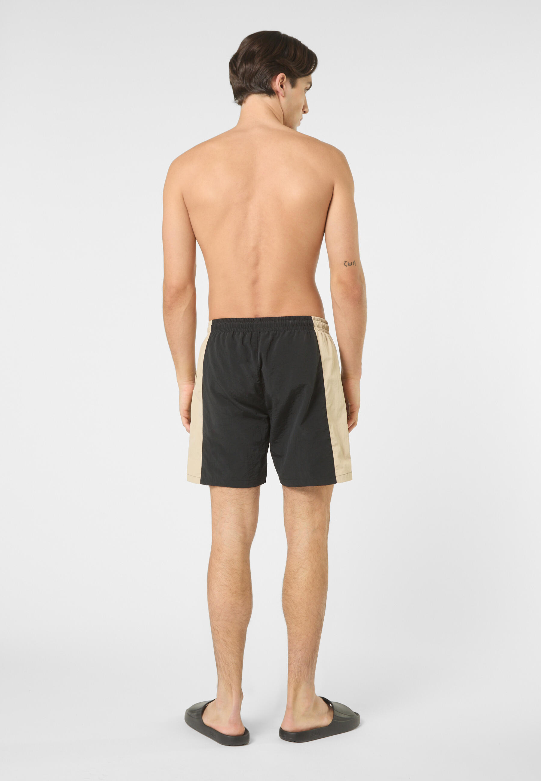 FILA Apparel TELLARO Regular Blocked Beachshorts 2/7