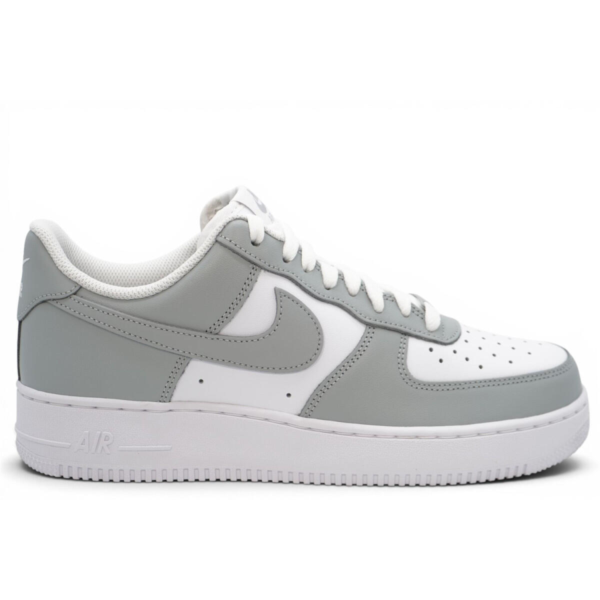 NIKE picture