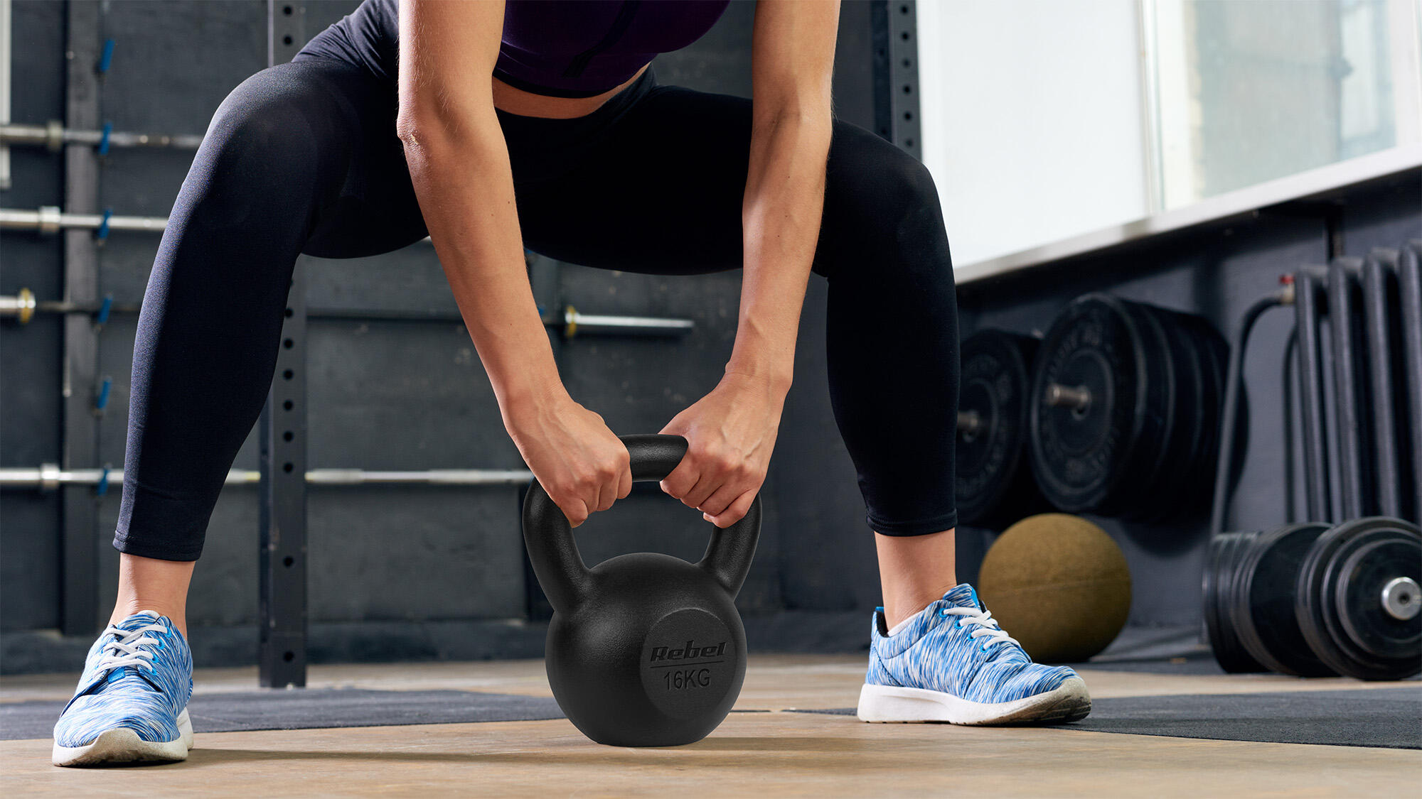 Kettlebell żeliwny 4kg kettle hantel obciążenie odważnik do ćwiczeń Rebel 7/7