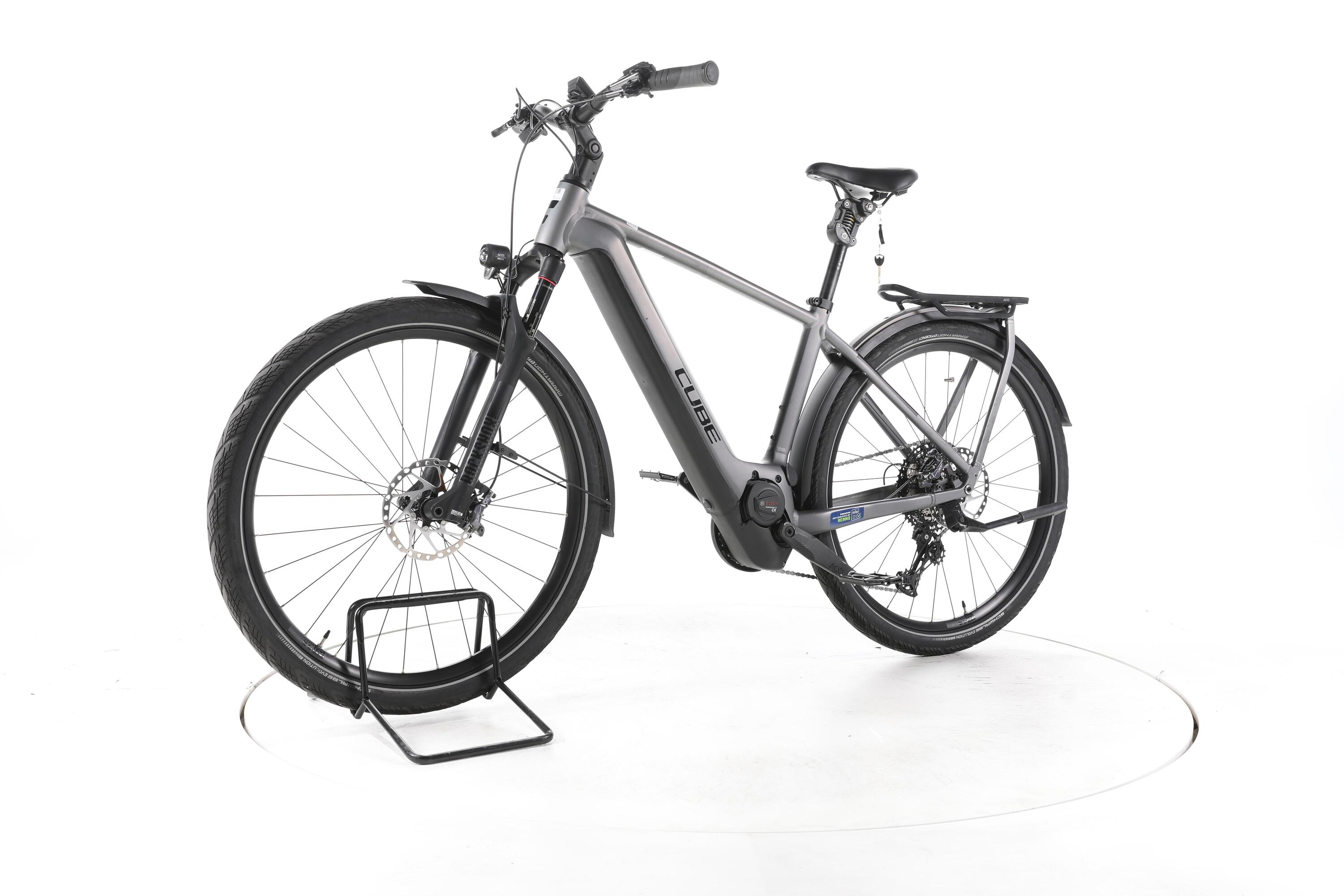 Segunda vida - Cube Kathmandu Hybrid SLT Trekking E-Bike - Em muito bom estado. 5/7