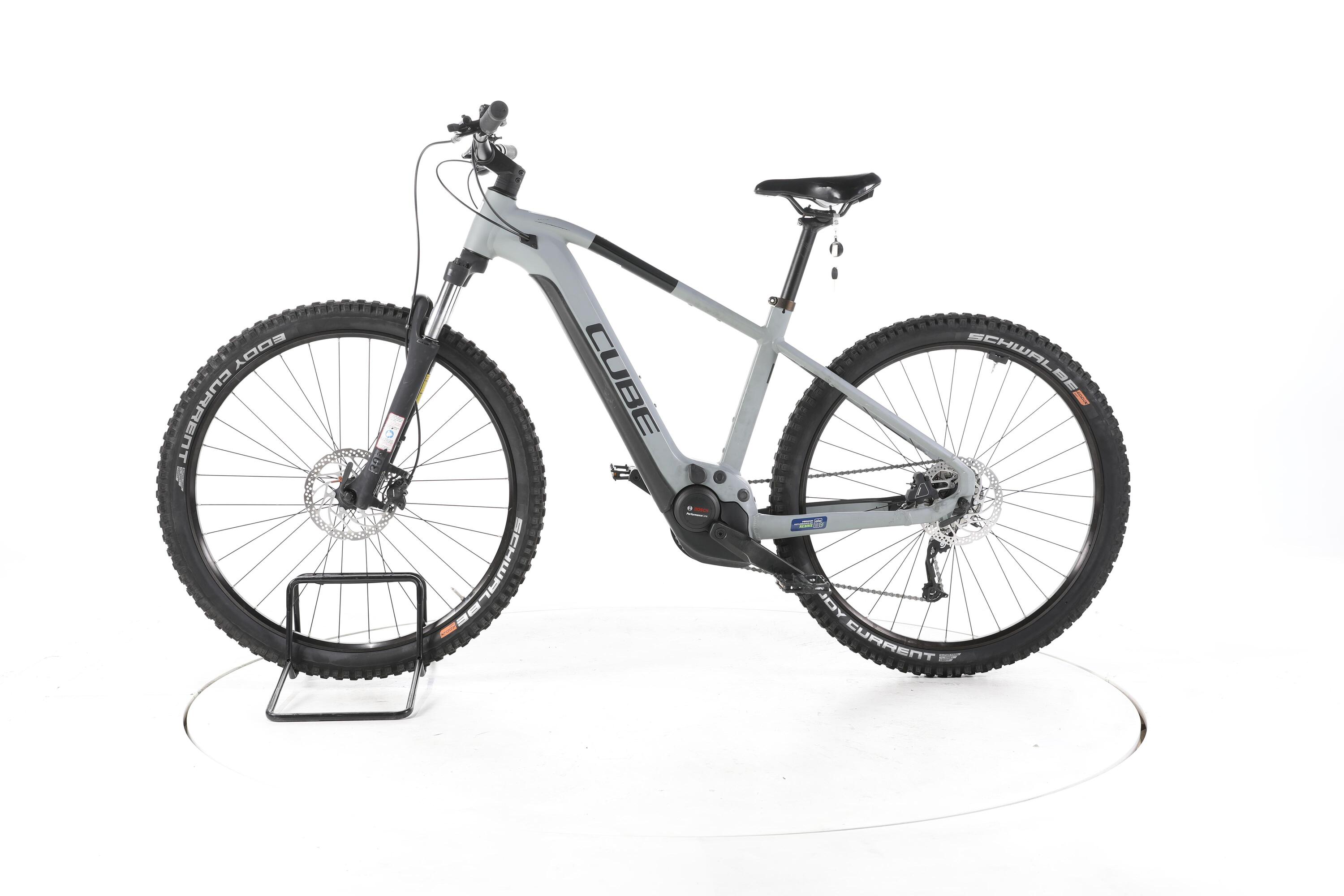 Segunda vida - Cube Reaction Hybrid Performance E-Bike - Bom Estado 6/7