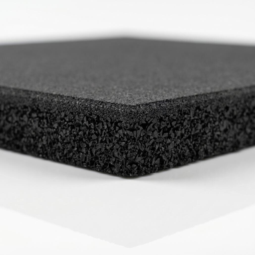 Loseta caucho CORE antigolpes 500x500x20 mm negra gimnasio y fitness | Lestare 2/6