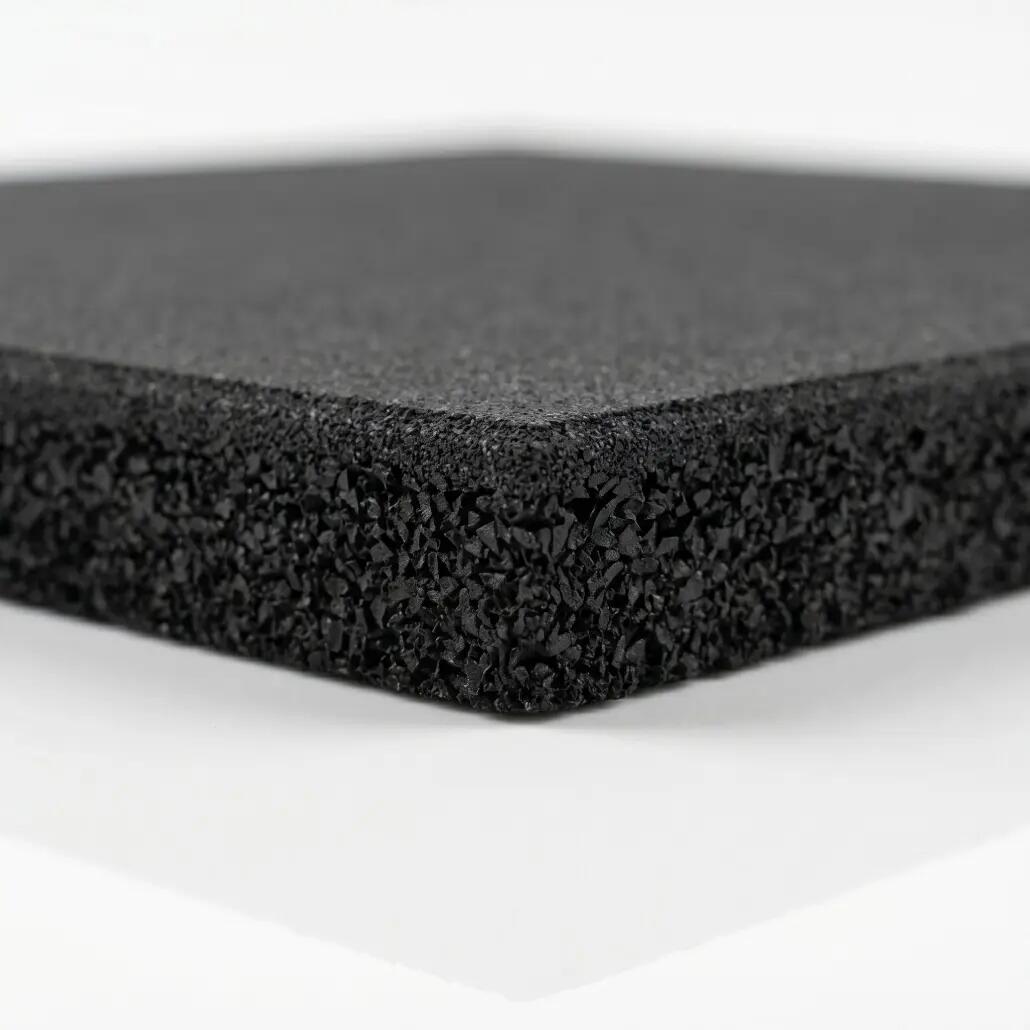 Loseta caucho CORE antigolpes 500x500x40 mm negra gimnasio y fitness | Lestare 2/6