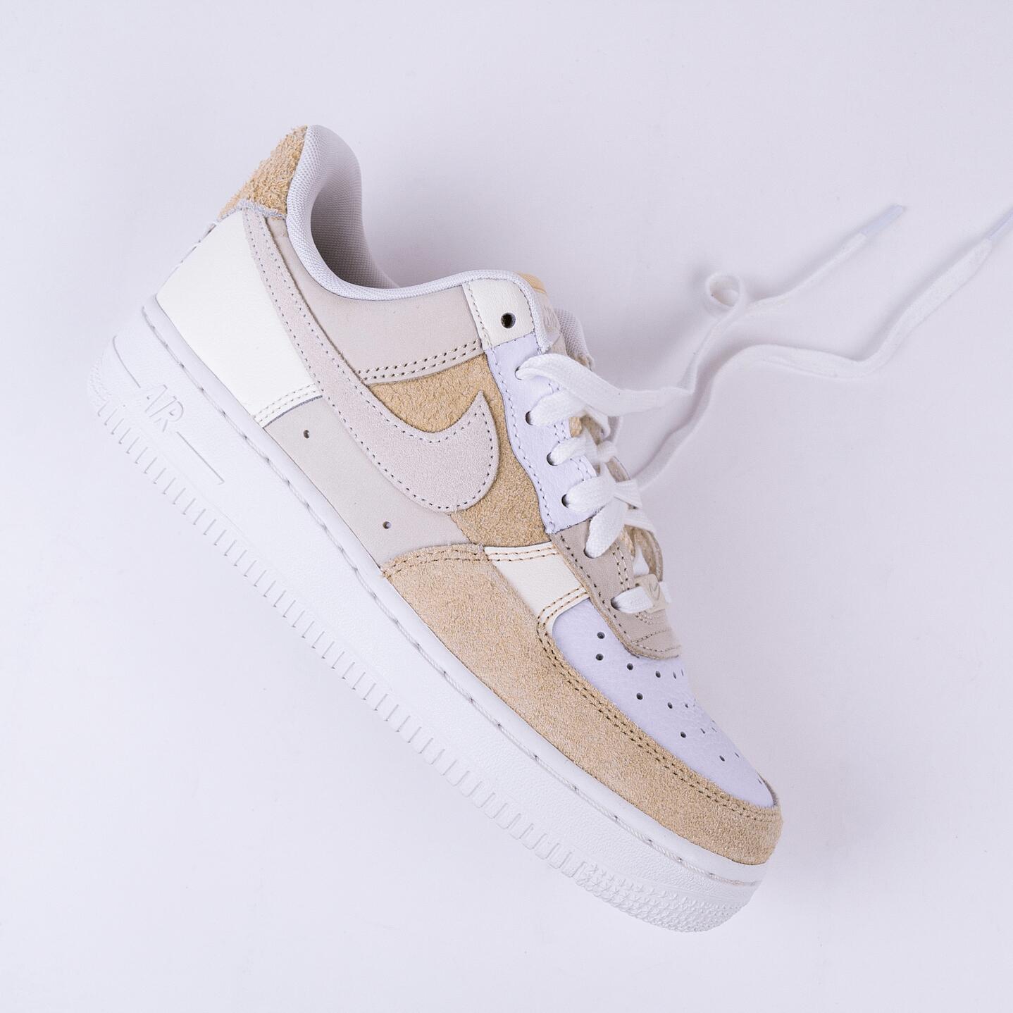 Nike Air Force 1 07 Coconut Milk 5/5