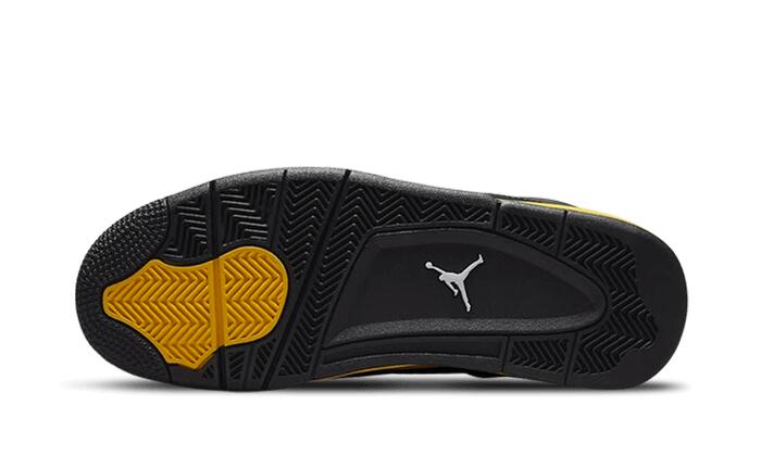 Air Jordan 4 Retro Thunder (2023) 3/6