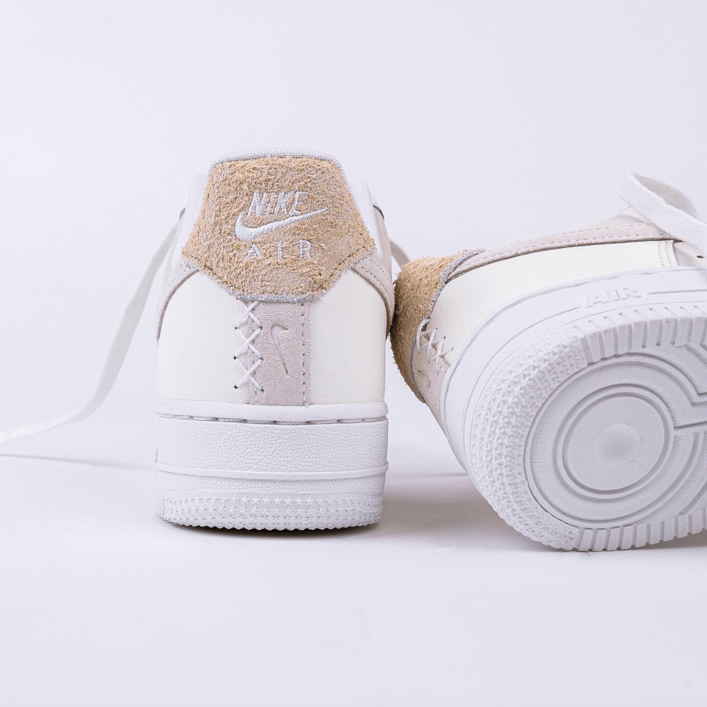 Nike Air Force 1 07 Coconut Milk 4/5