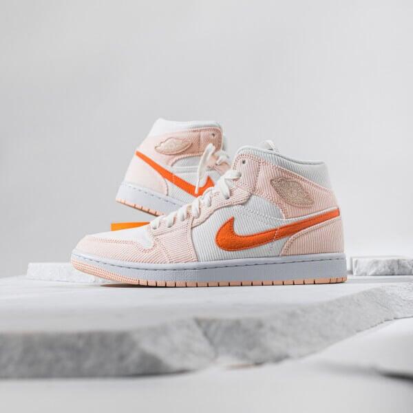 Air Jordan 1 Mid SE Corduroy Sail 6/6