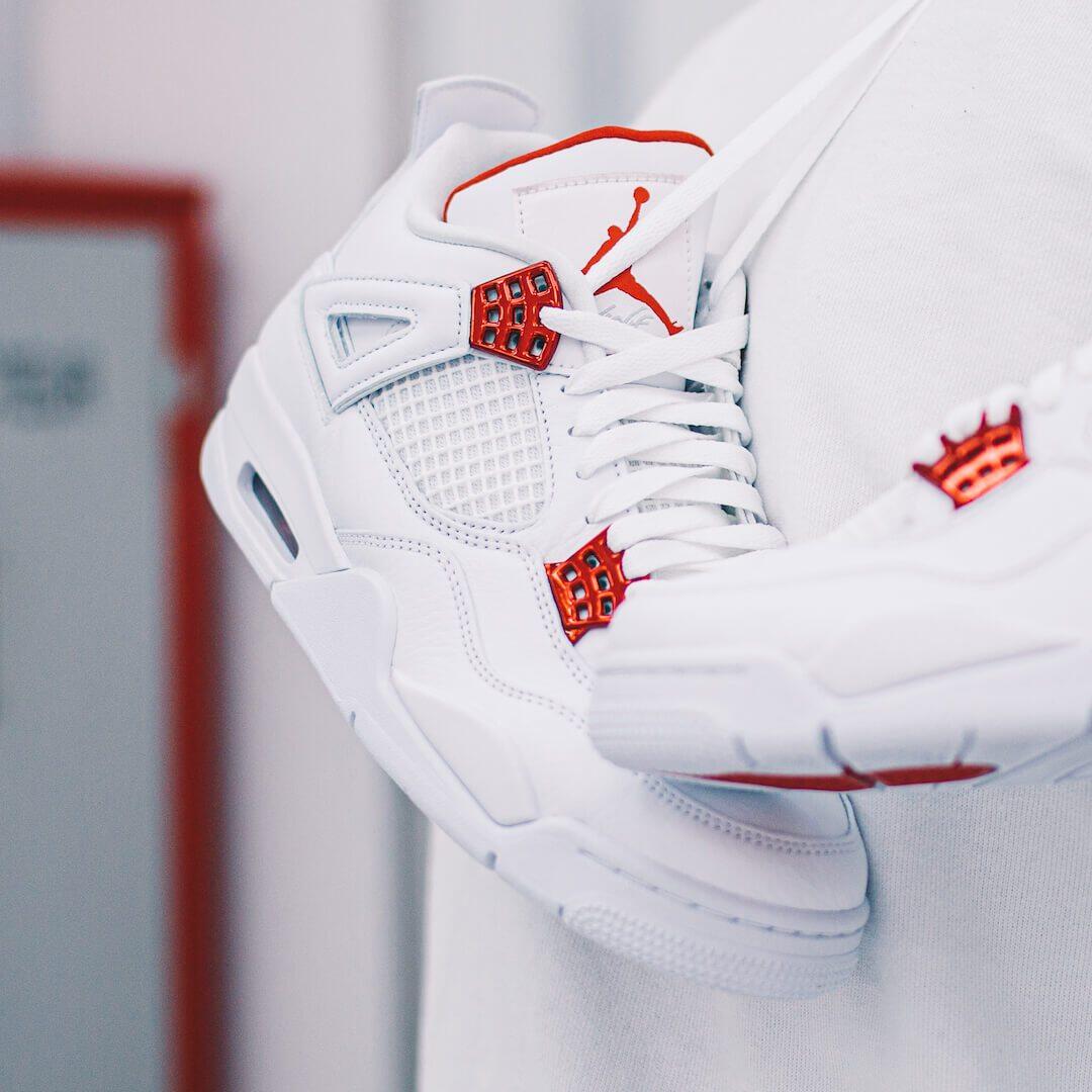 Jordan 4 Retro Metallic Red 6/6