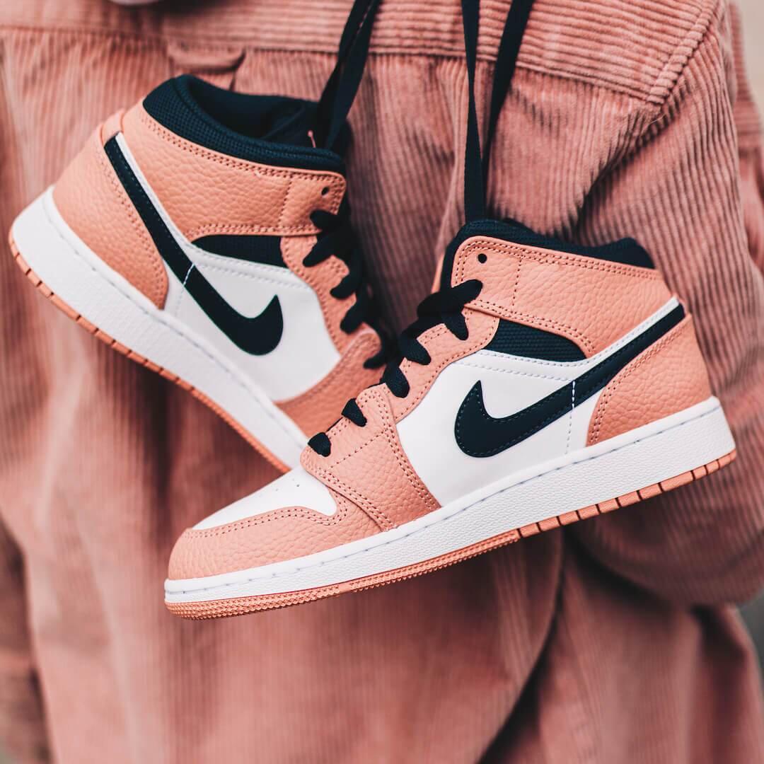 Zapatillas - Baloncesto - Air Jordan 1 Mid - Pink Quartz 5/6