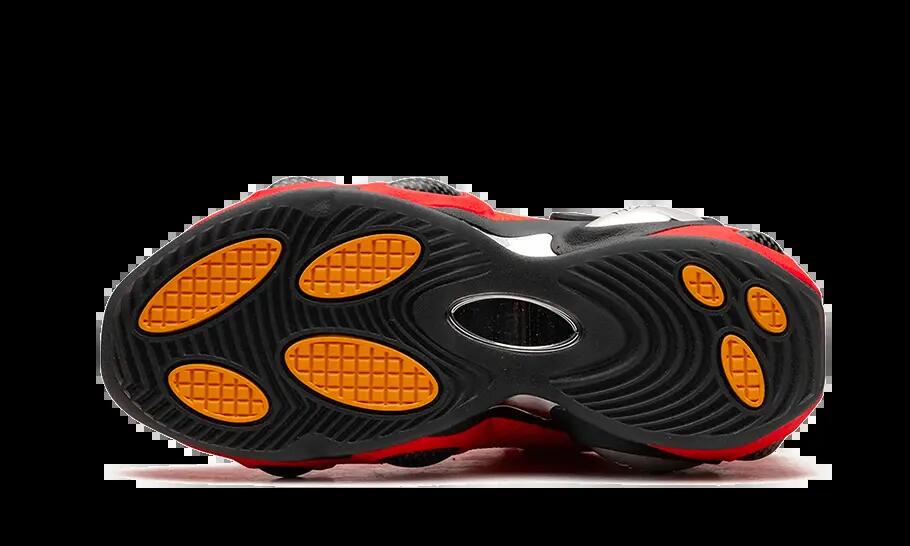 Schuhe - Lifestyle - Unisex - Nocta Glide Drake - Bright crimson/schwarz/chrome 3/4