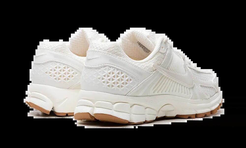 Ténis Zoom Vomero 5 White Gum 2/3