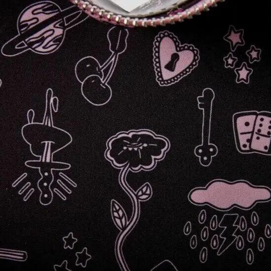 Mochila Lucy Tattoo Valfré para adultos com estampa de coração e zíper preto e 4/4