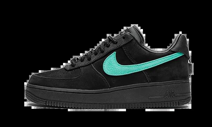 NIKE picture