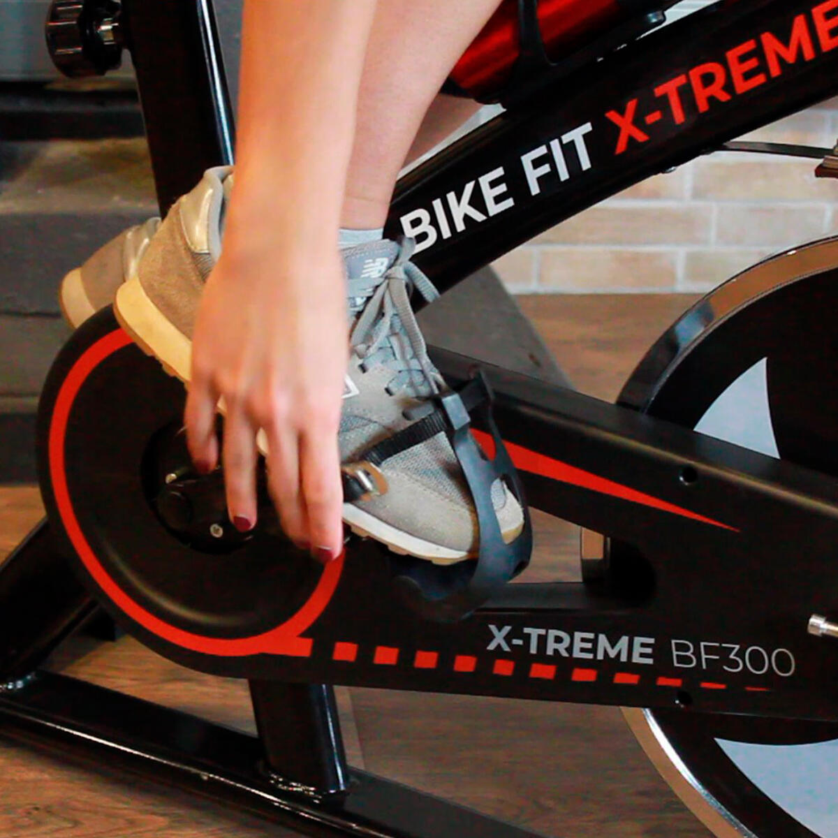 Bicicleta Estática Bike Fit  Xtreme Resistencia 6 kg 6/8