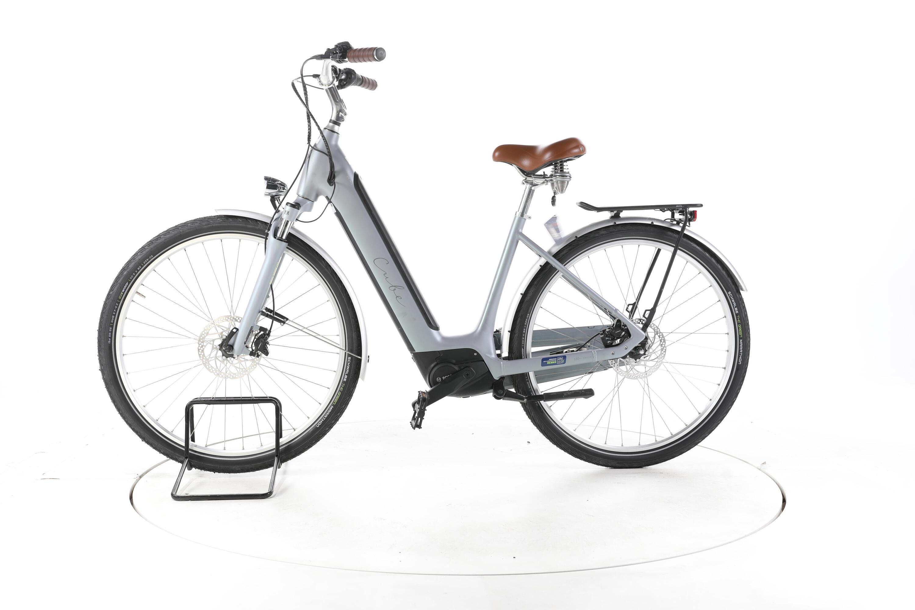 Segunda vida - Cube Ella Cruise Hybrid City E-Bike Degrau baixo - Bom Estado 6/7