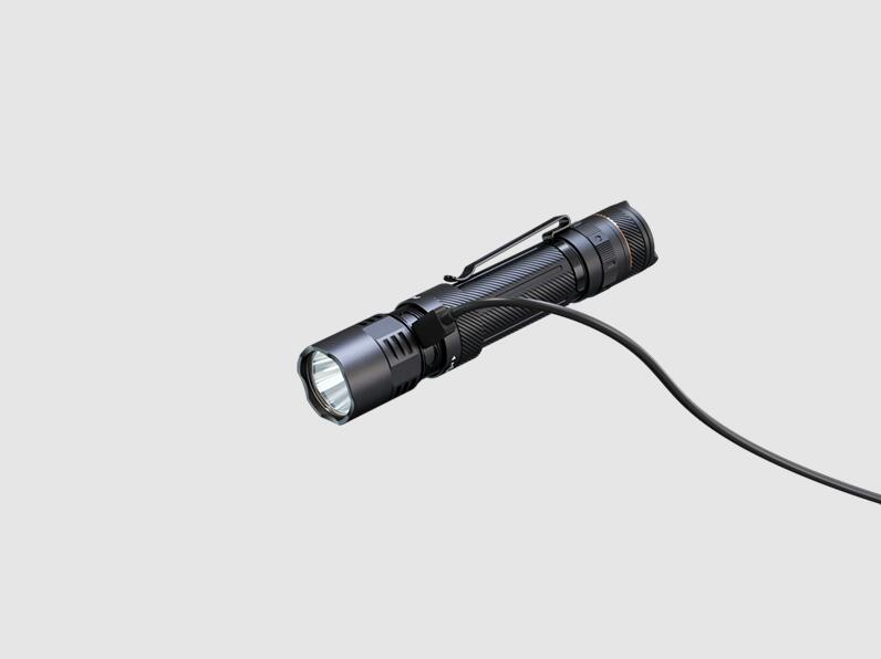 Torcia Tattica Fenix PD45R ACE Ricaricabile Multimodalità 3200 Lumen 2/3