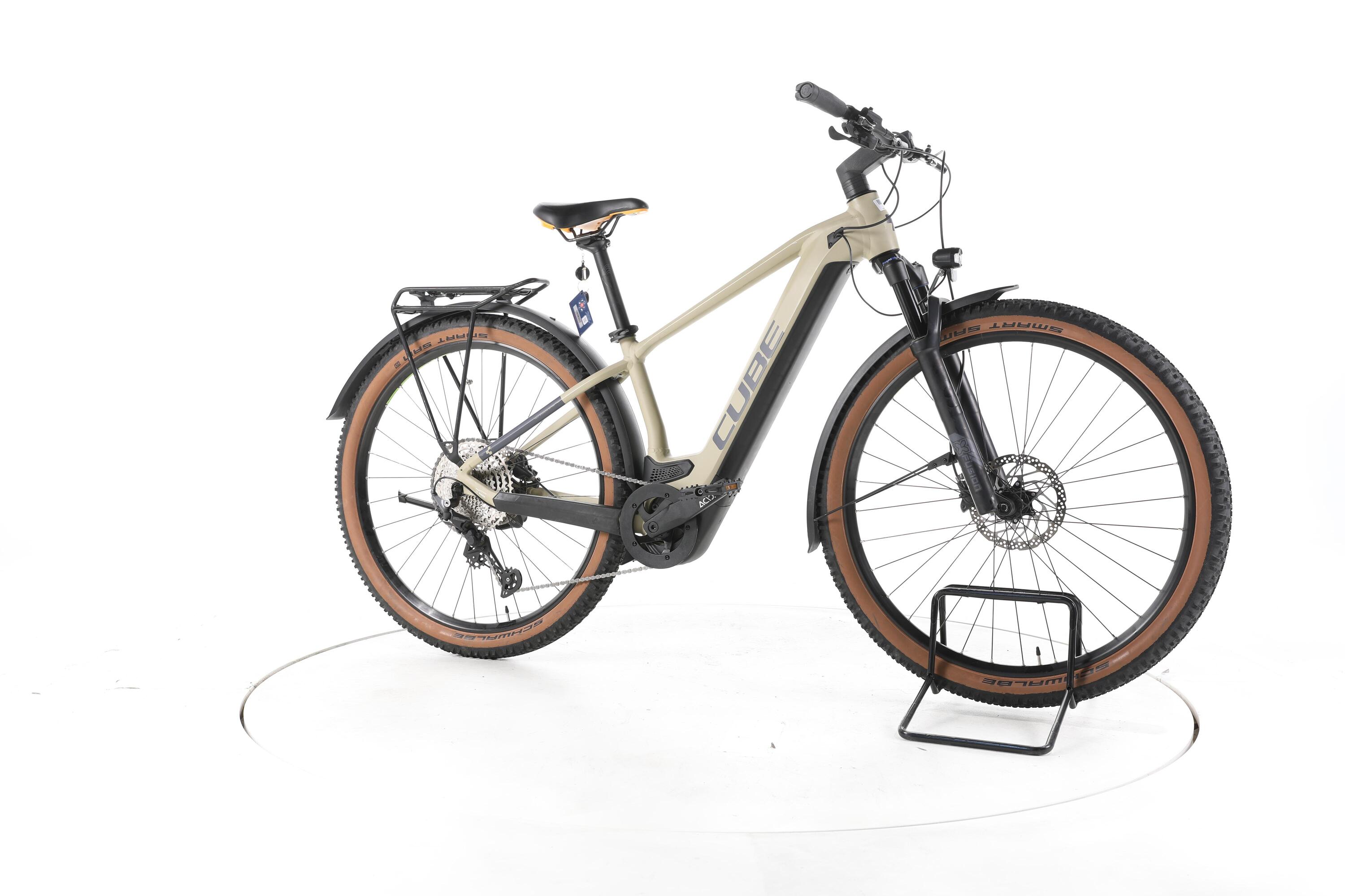 Segunda vida - Cube Reaction Hybrid Pro Trekking E-Bike - Em muito bom estado. 2/7
