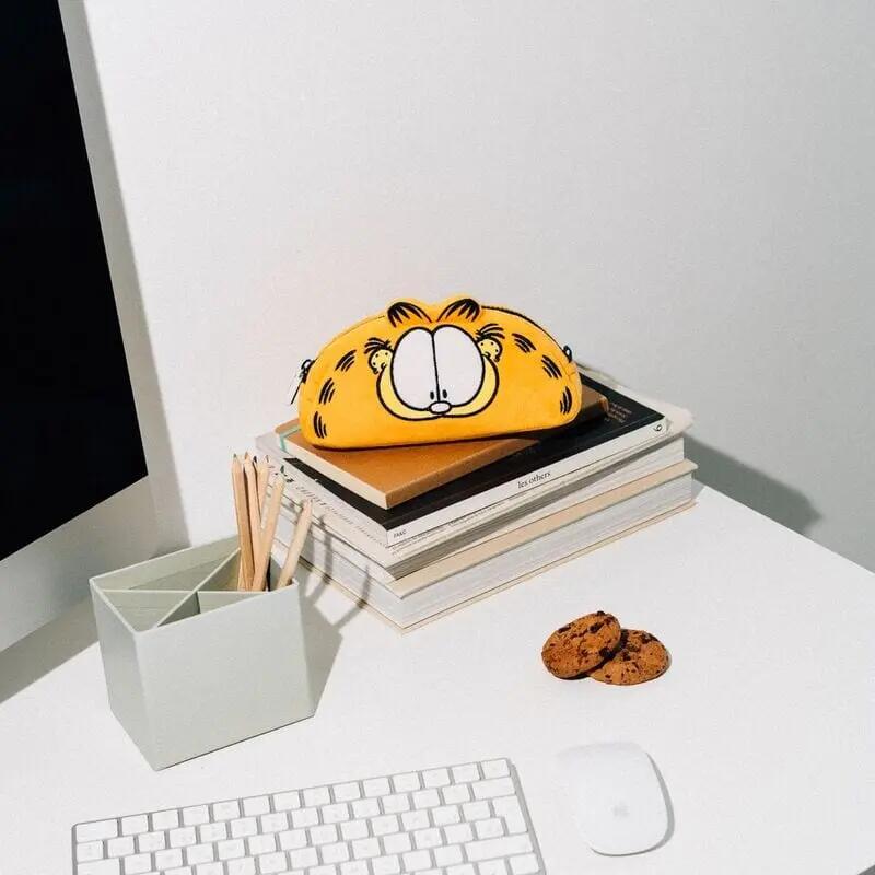 Astuccio per matite in peluche di Garfield con cerniera, giallo, per bambini. 5/5