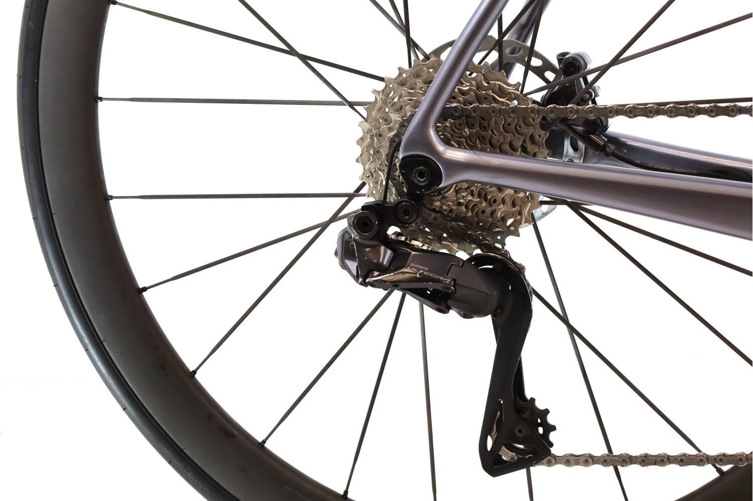 Segunda Vida · Bici estrada ·  TCR Advanced Pro 0 Di2 12V · Muito bom estado 3/8