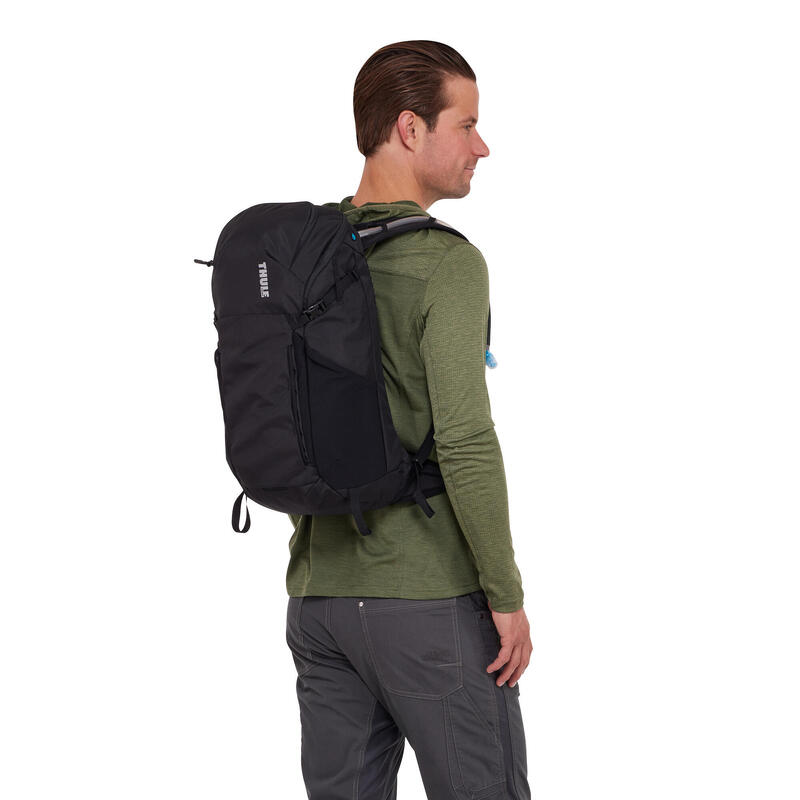 Rucsac hidratare Thule AllTrail 22L, Negru