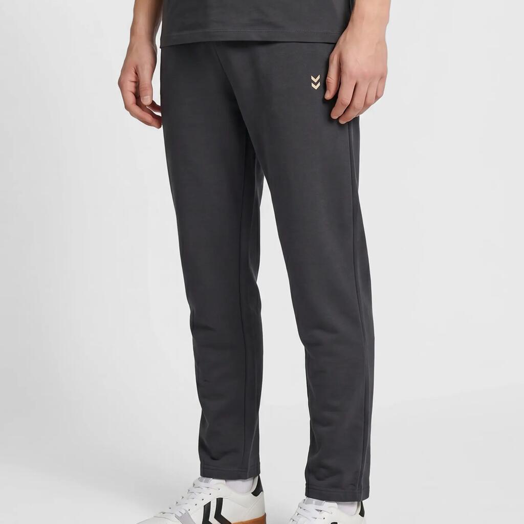 BLACK / BROWN