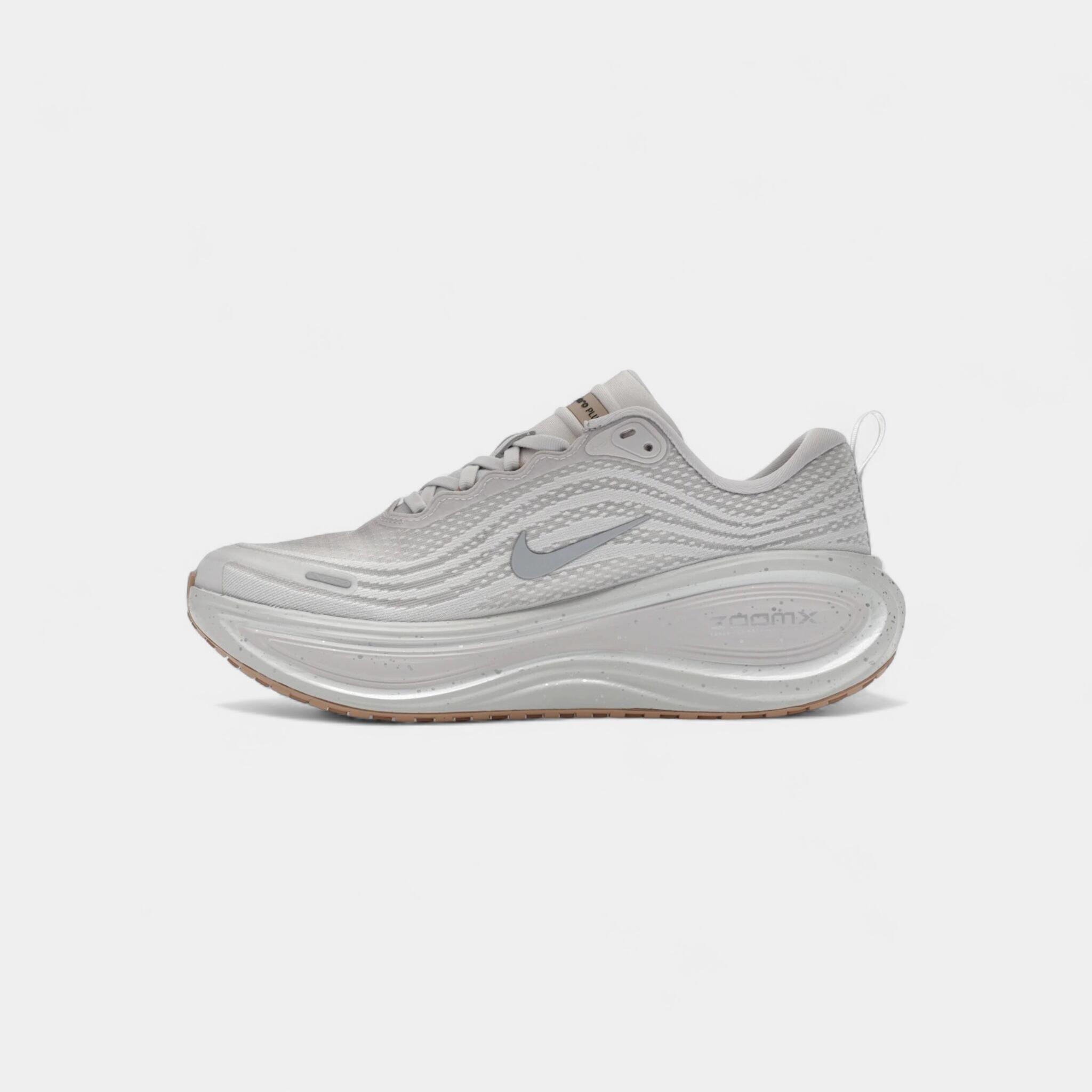 Nike Vomero Plus Speckle Vast Grey Wolf Grey 4/4