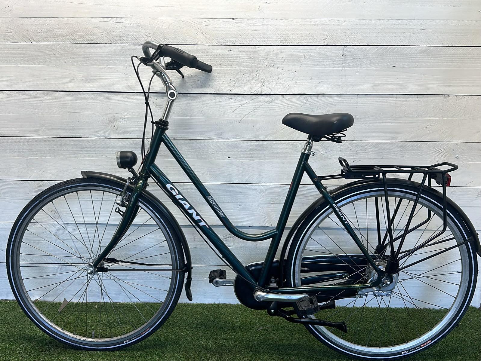 Bicicleta usada Giant Allrounder 4/4