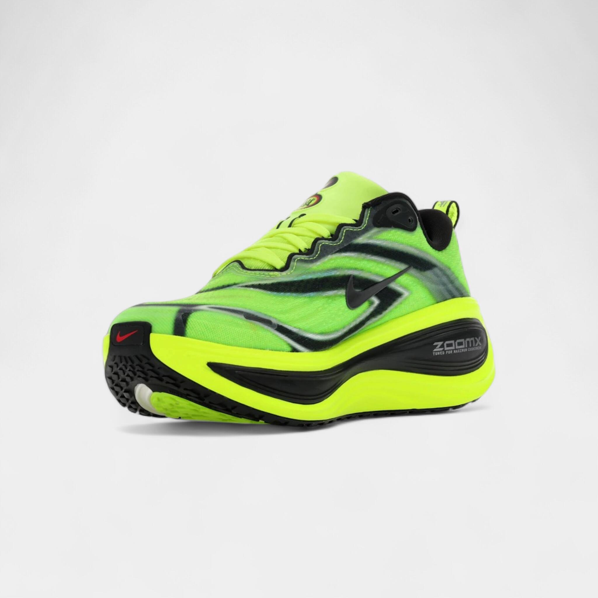 Nike Vomero Plus Ekiden Pack Volt 3/4