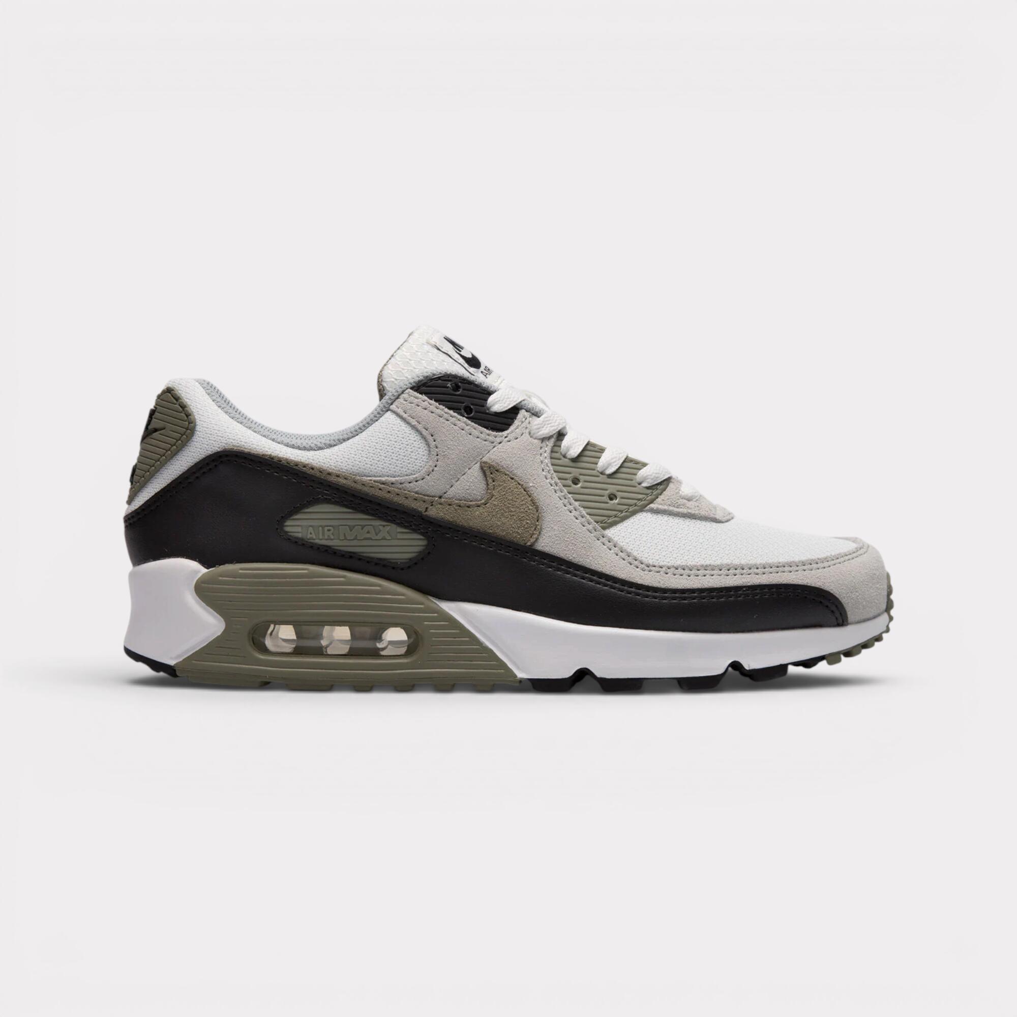 NIKE picture