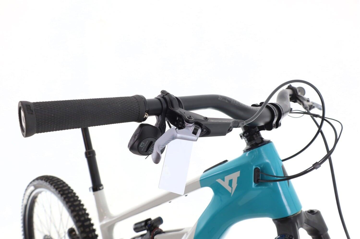 Refurbished E-MTB Fully ·  Decoy SN Core 3 AXS · Sehr guter Zustand 6/8