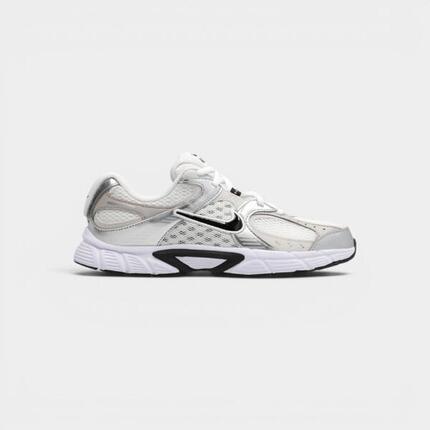 Nike V5 RNR White Vast Grey College Grey Black