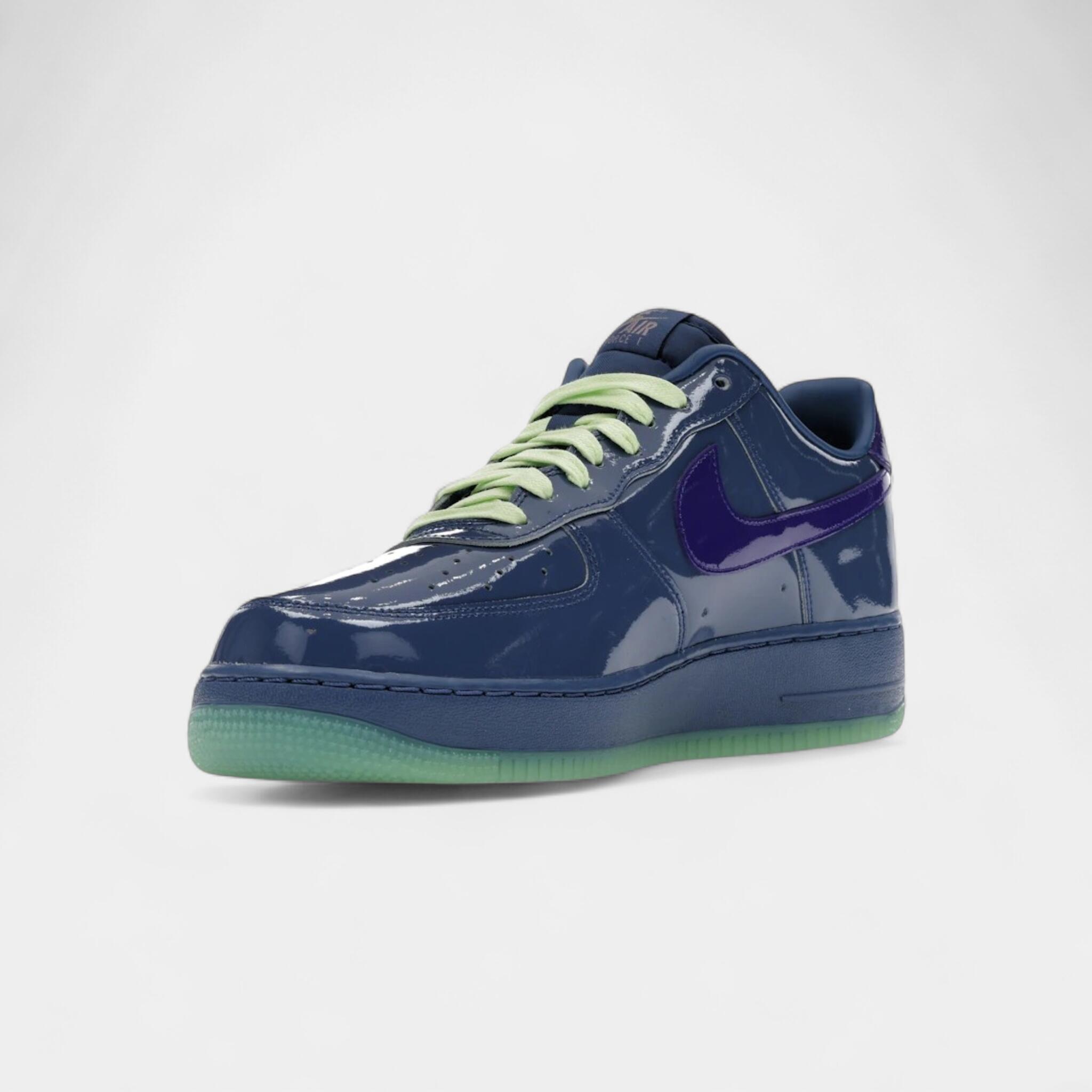 Nike Air Force 1 Low Patent Leather Mystic Navy Grape Ice 3/4