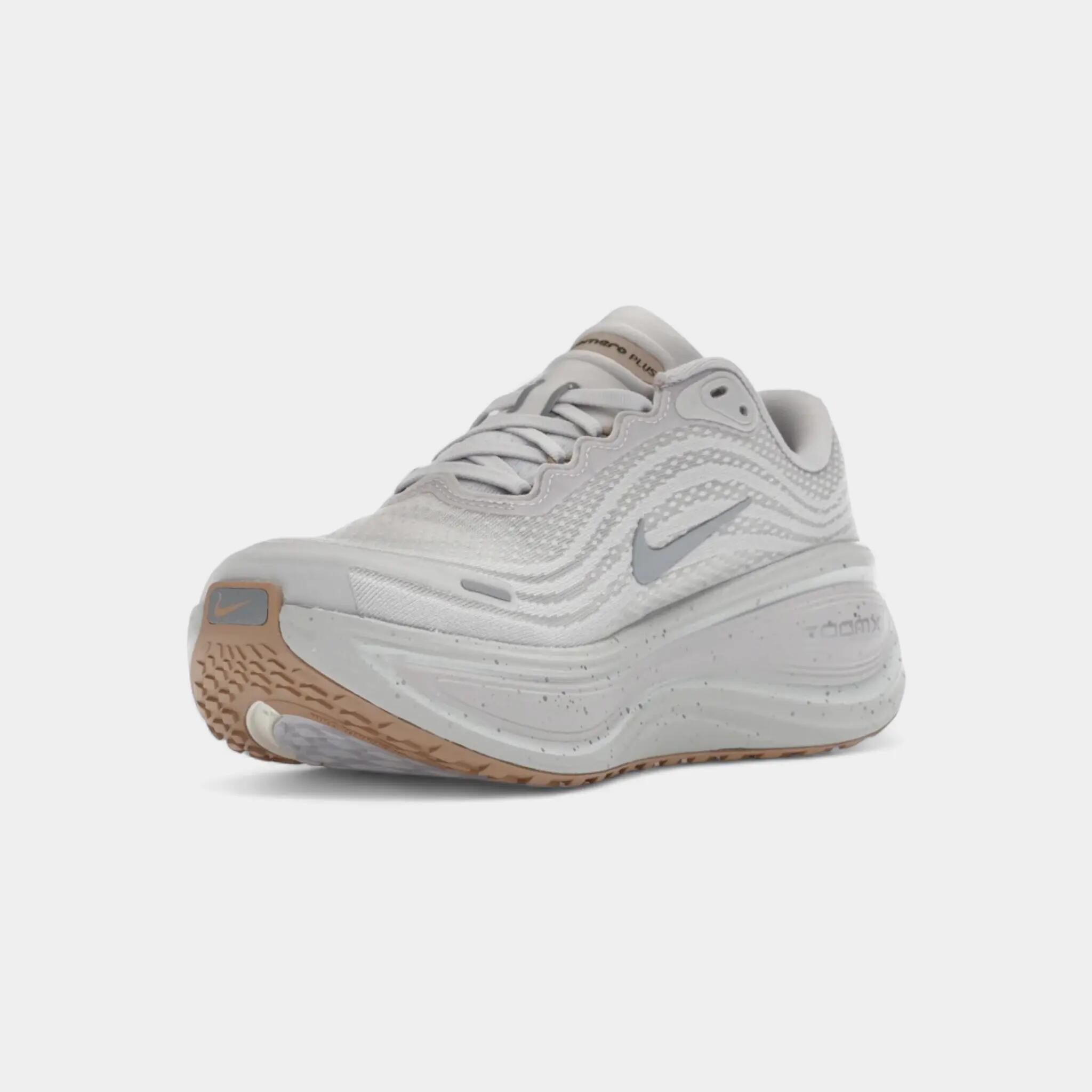 Nike Vomero Plus Speckle Vast Grey Wolf Grey 3/5