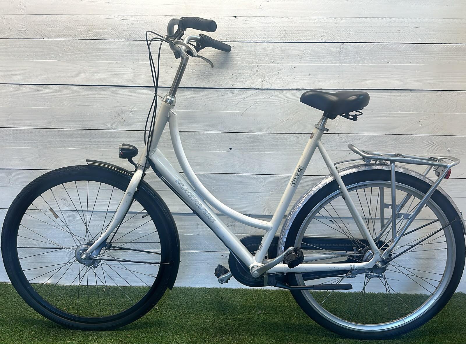 Batavus stadsfiets bike, wit 3/3