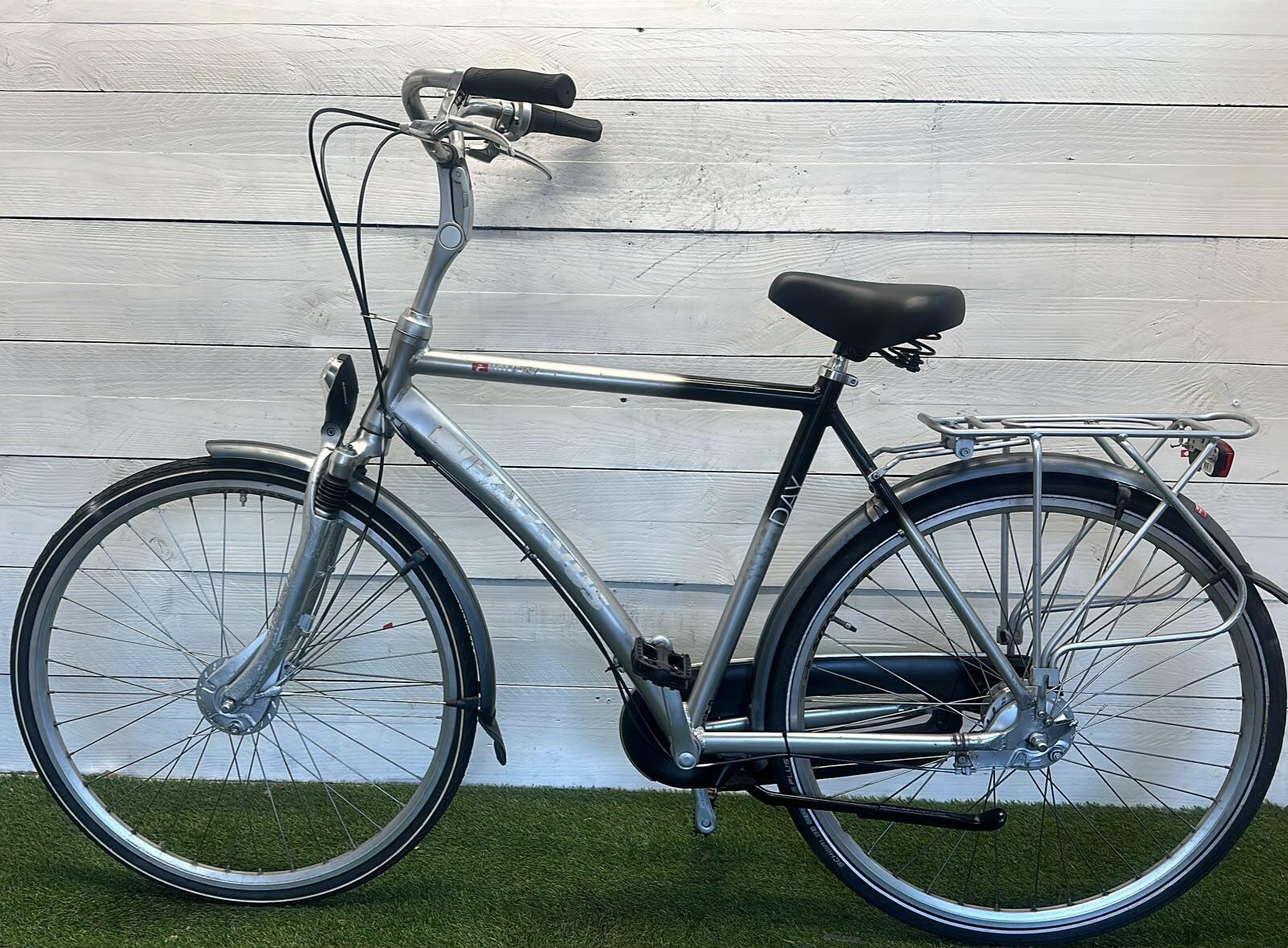 Batavus stadsfiets bike, metal/grijs 2/3