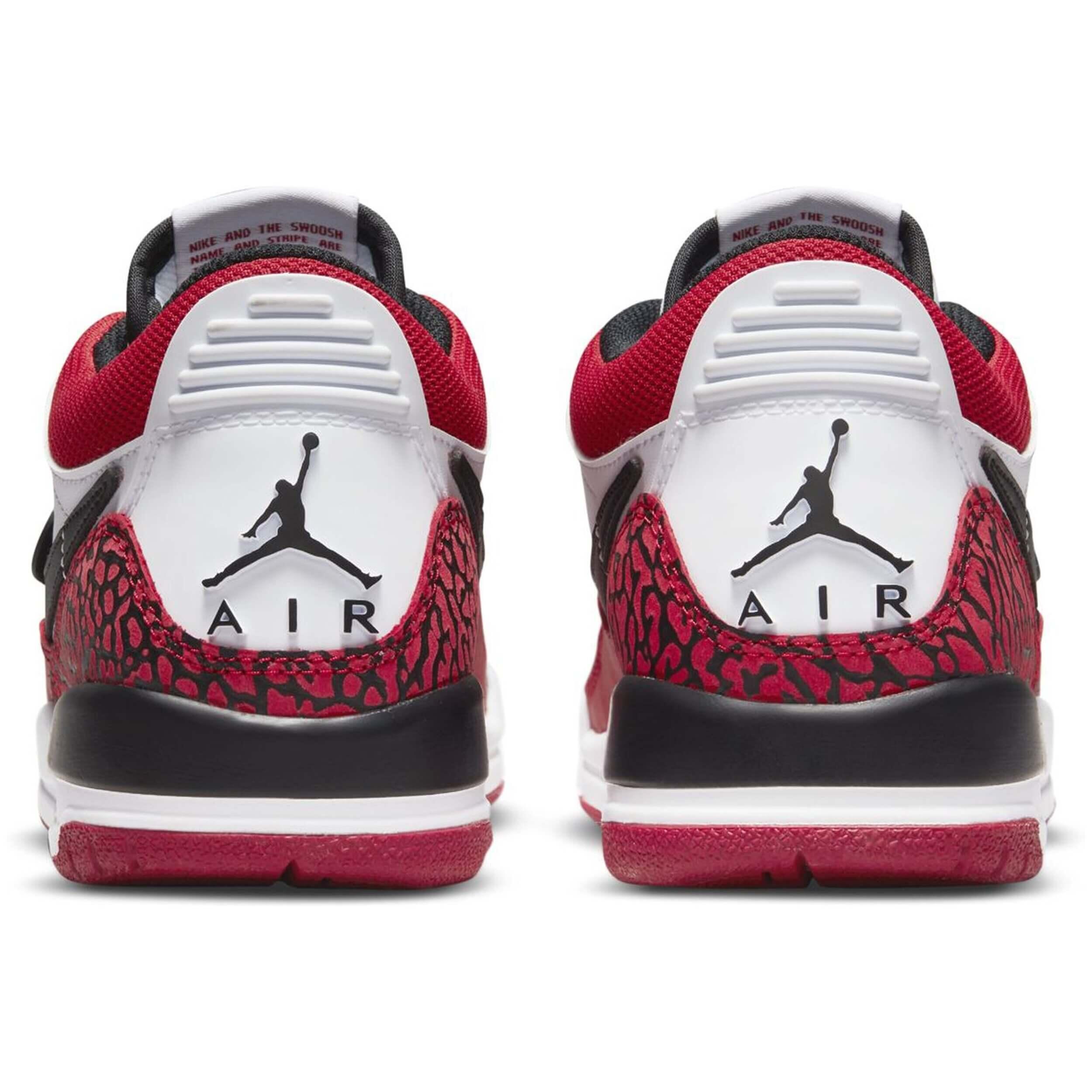 Basketball's shoes Jordan for children 2/3