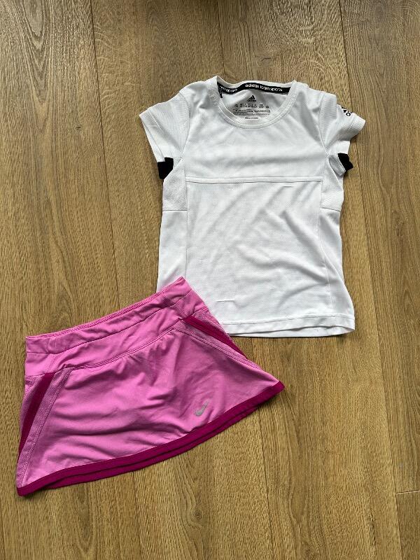 NIKE picture