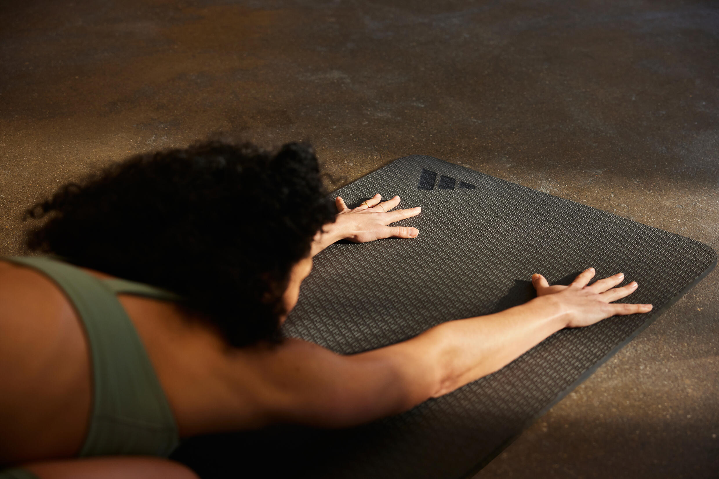 Yogamatte – 10mm – Schwarz 9/9
