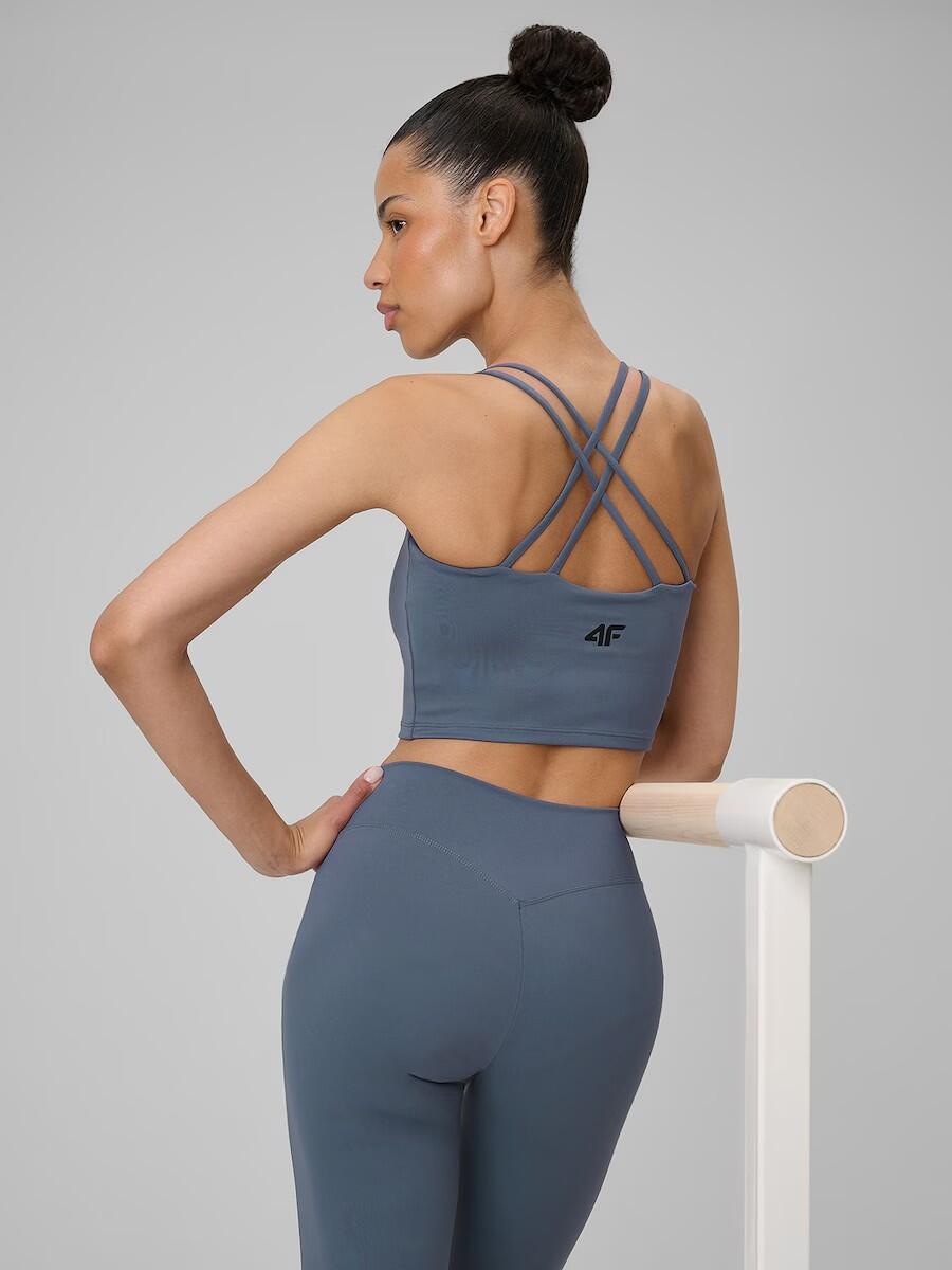 Haut court de yoga avec soutien-gorge de sport 6/7