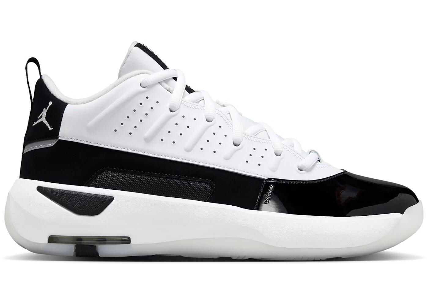 Jordan Max Aura 7 White Summit White Black 1/2
