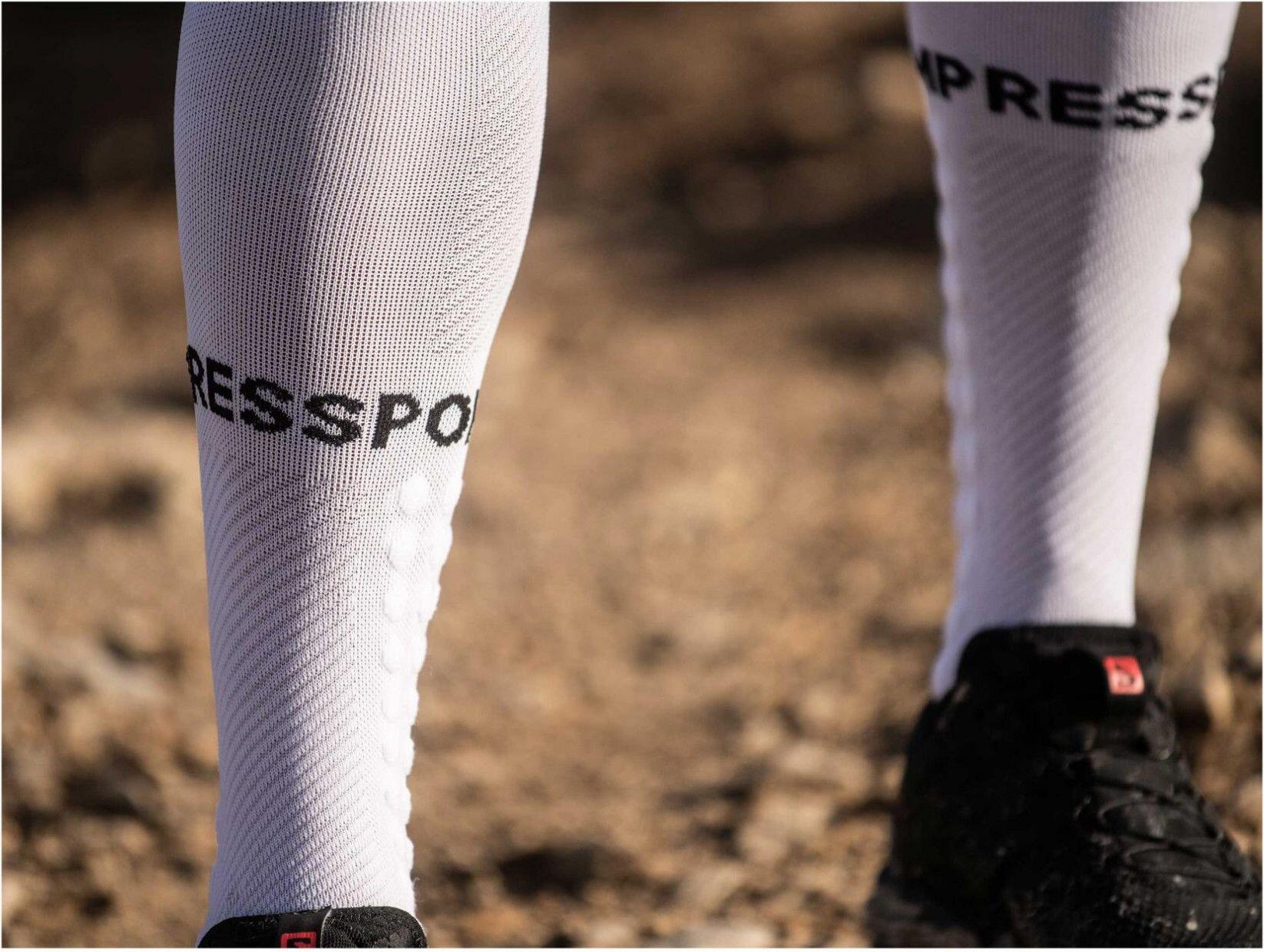 Calzini Compressport Full Socks Run Bianco 3/5