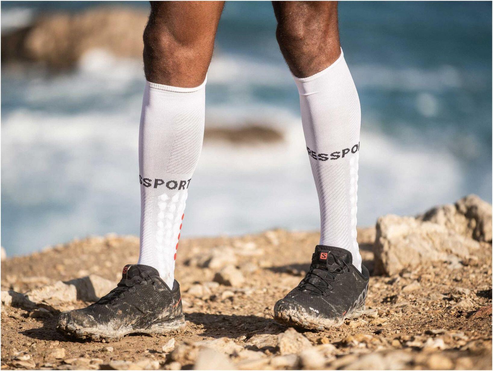 Calzini Compressport Full Socks Run Bianco 2/5