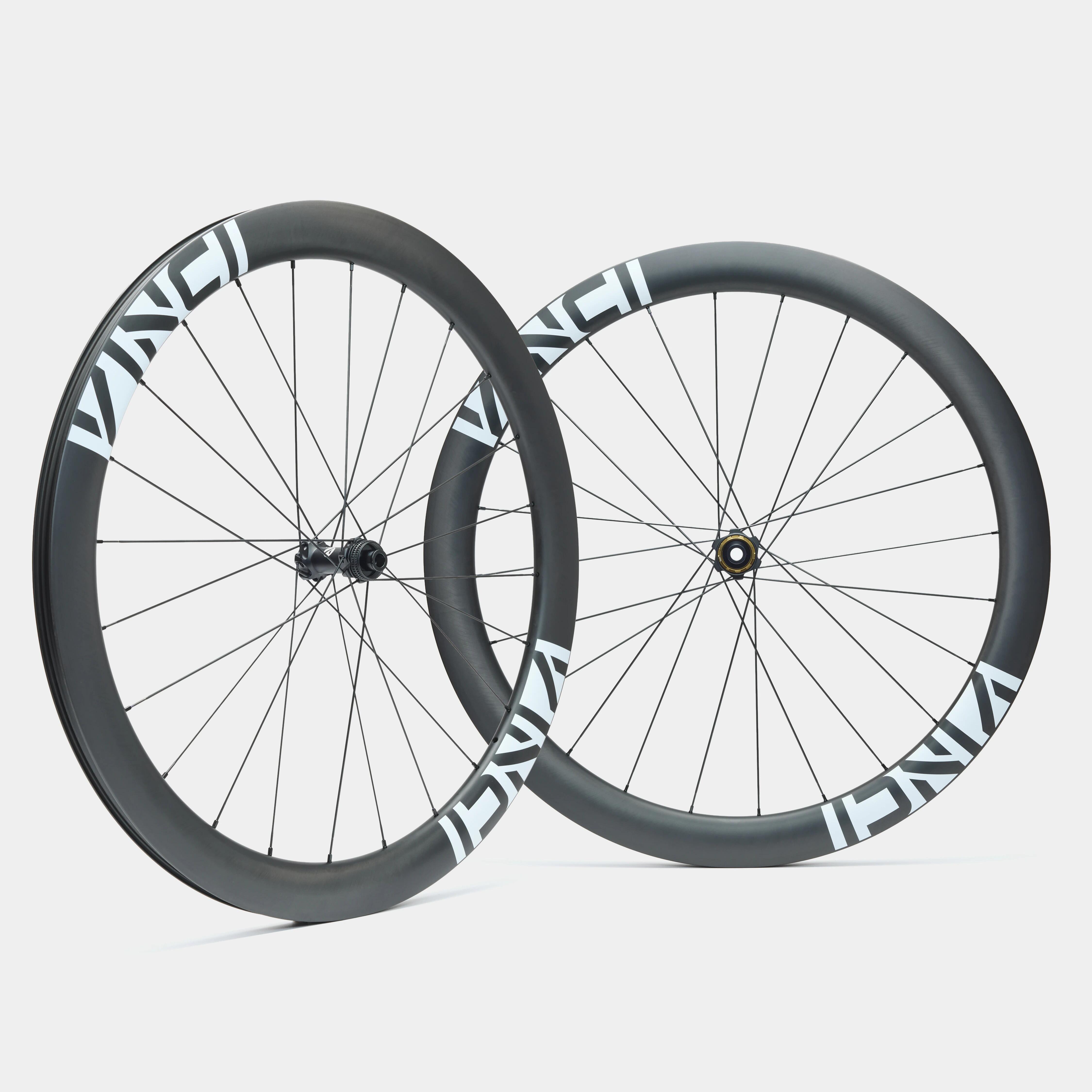 Koła szosowe karbonowe Vinci Rapid 50mm 2026, białe, piasty V Tour, Shimano HG