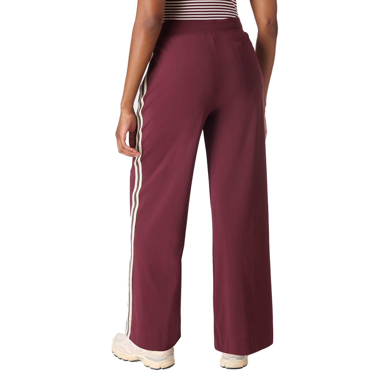 SWEATY BETTY Explorer Wide Leg 30" Broek Broek BORDEAUXROOD S 3/7