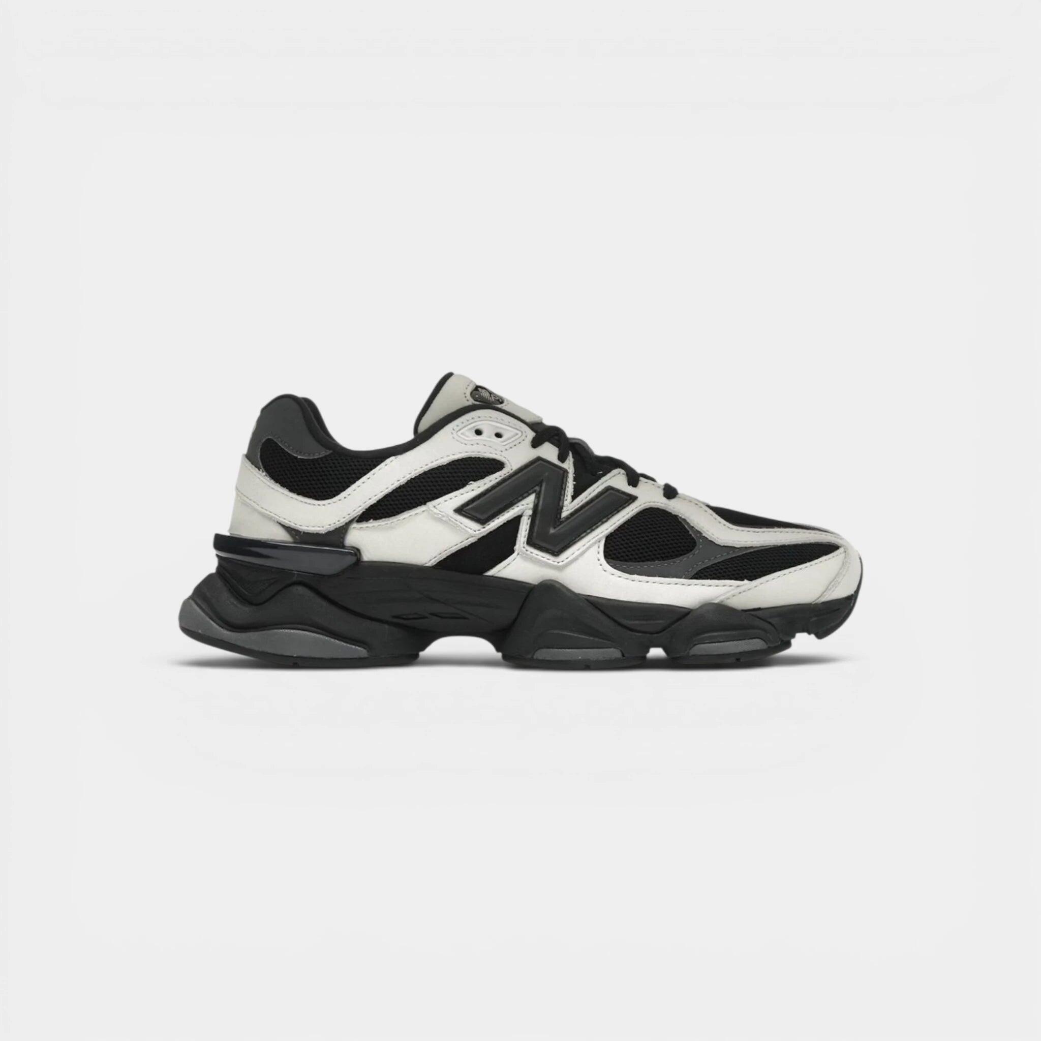 New Balance 9060 Off White Black 1/1