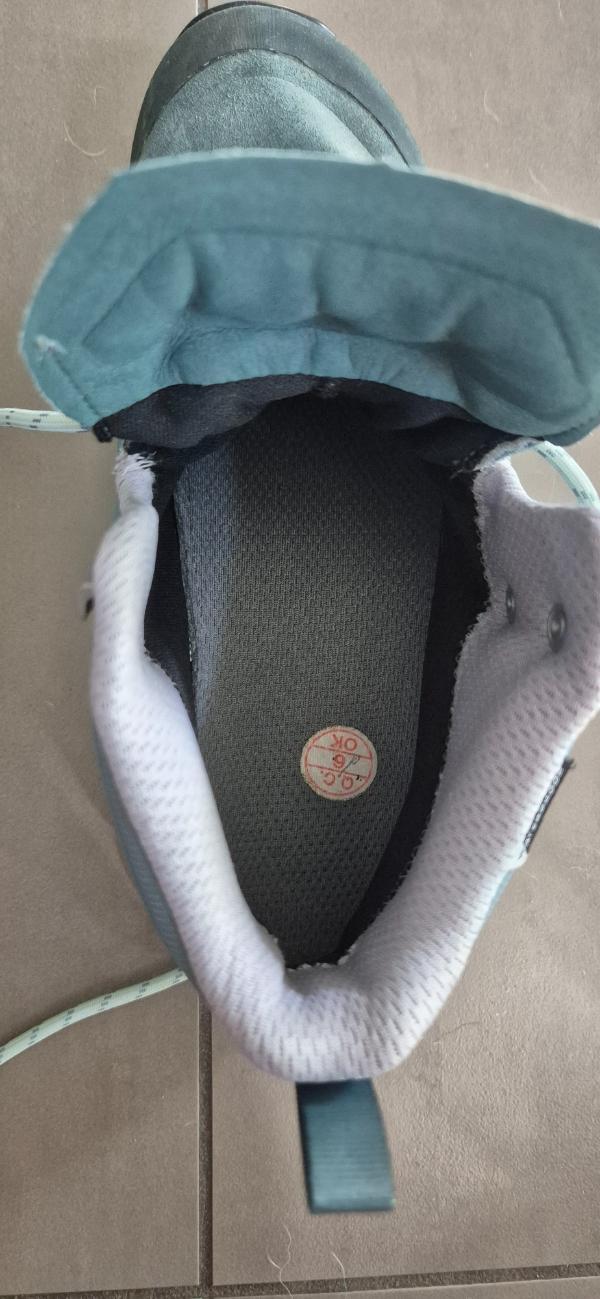 Entre Particuliers - Chaussures de randonnée, taille 36 5/5