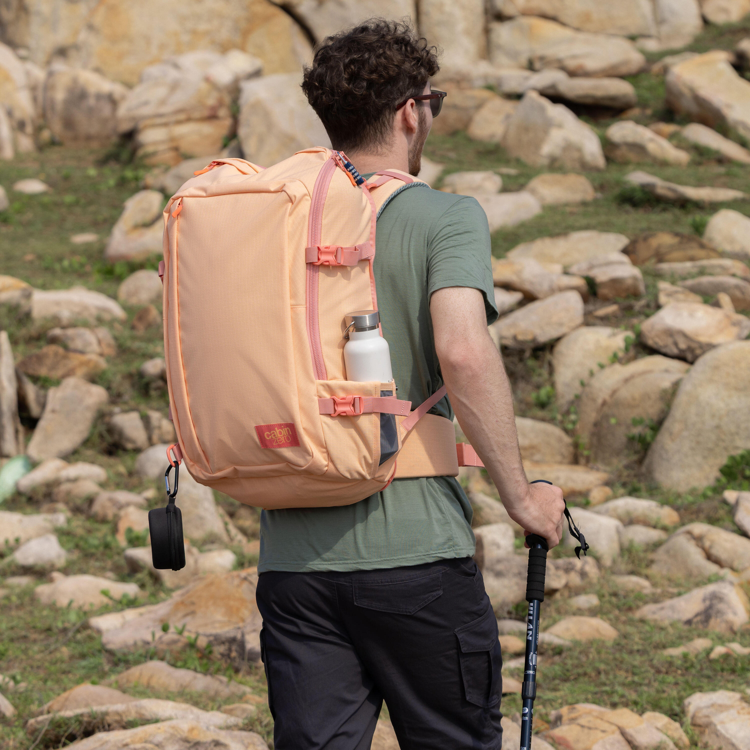 Cestovní batoh CabinZero Adventure 42 l 5/15