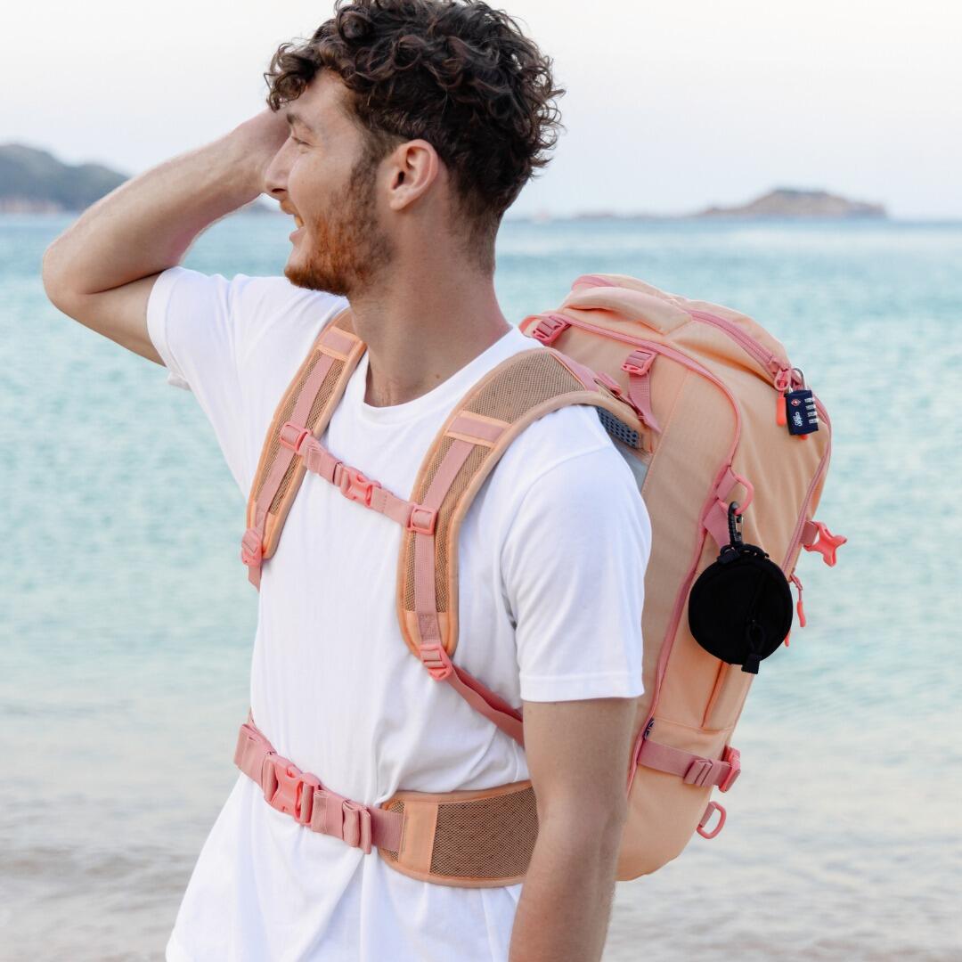 Cestovní batoh CabinZero Adventure Pro 42 l 7/15