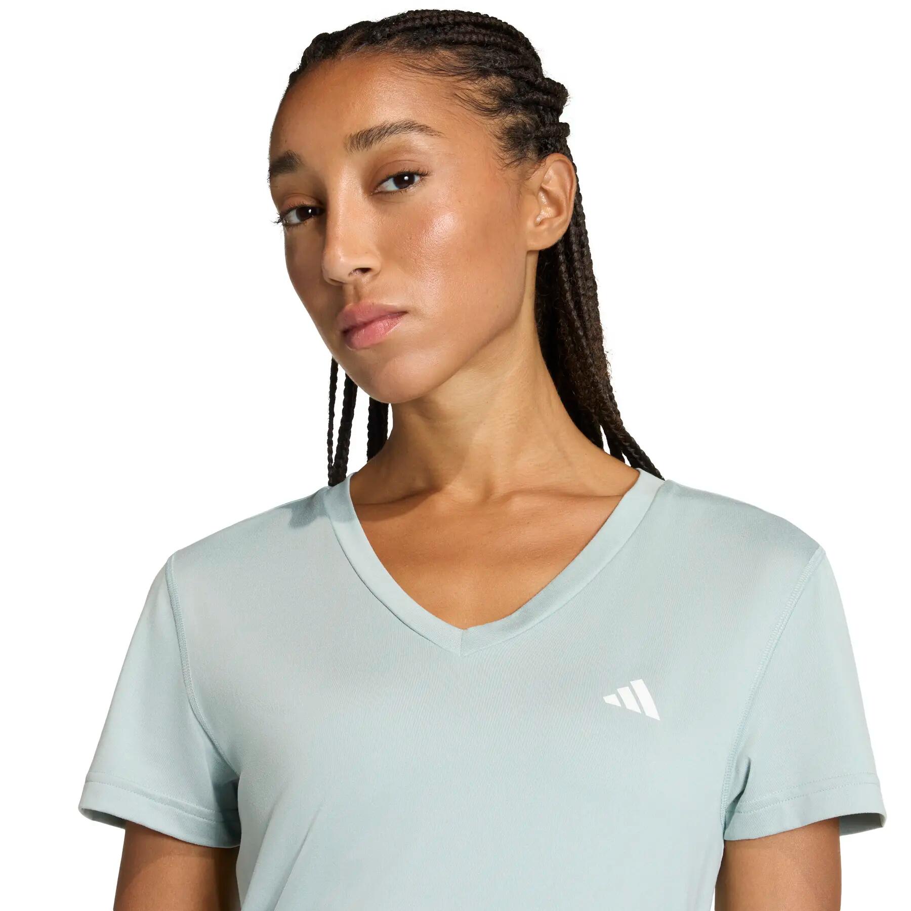 T-shirt com Decote em V Workout Essentials 6/7